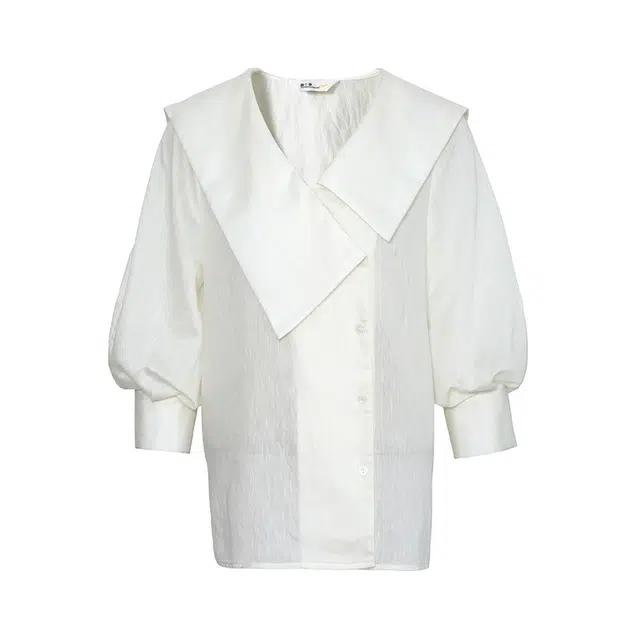 两三事 文与魂与体秋季复古简约纯色文艺优雅气质休闲日常透气舒适百搭海军领字母刺绣不对称长袖上衣衬衫 女款