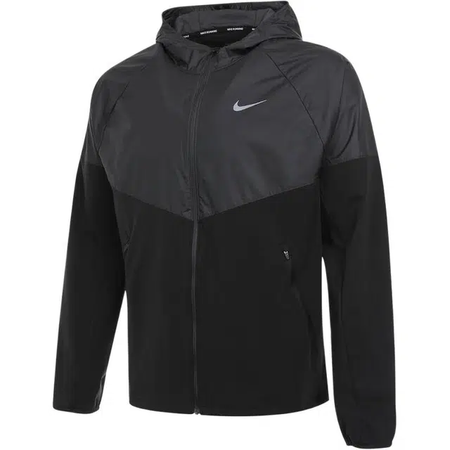 Nike MILER AS M NK RPL WNTRZD logo
