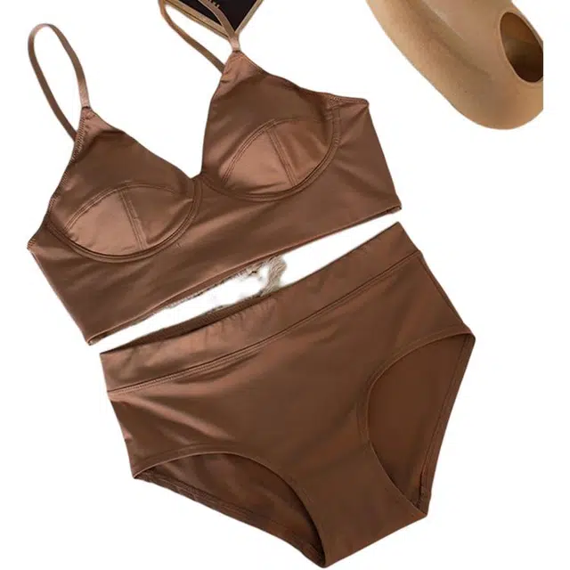 皇室品轩 性感无钢圈美背舒适透气文胸薄款无痕简约内搭女内衣裤套装 女款