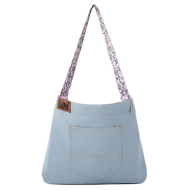 Lee Tote