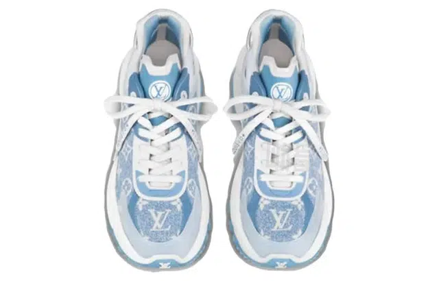 LOUIS VUITTON Run 55