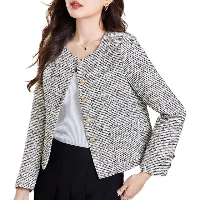 缪斯的诱惑  高质感法式条纹设计时尚潮流优雅气质通勤百搭长袖宽松轻便单排扣休闲短款上衣修身显瘦名媛风小香风外套洋气减龄圆领夹克 女款