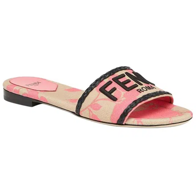 FENDI Signature