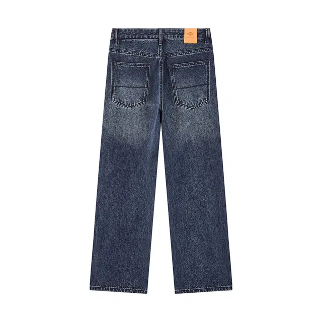 Lee Cooper