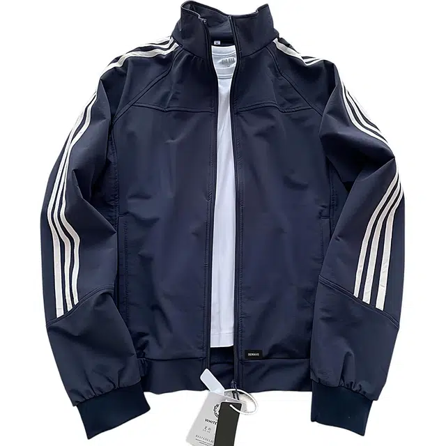 DEMAVIE ootdcleanfitvibe