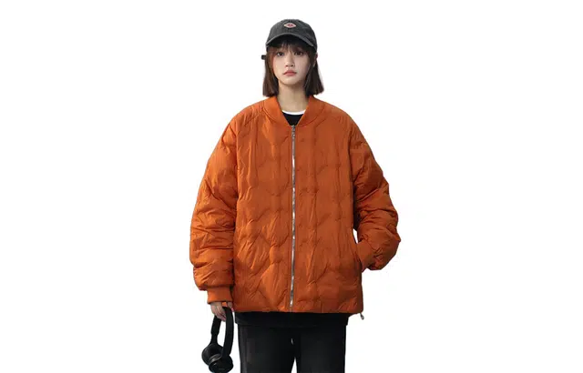 木林森 美式高街潮耐磨防风保暖防小雨流复古抗寒锁温简约纯色棒球领休闲出行百搭棉服外套 男女同款