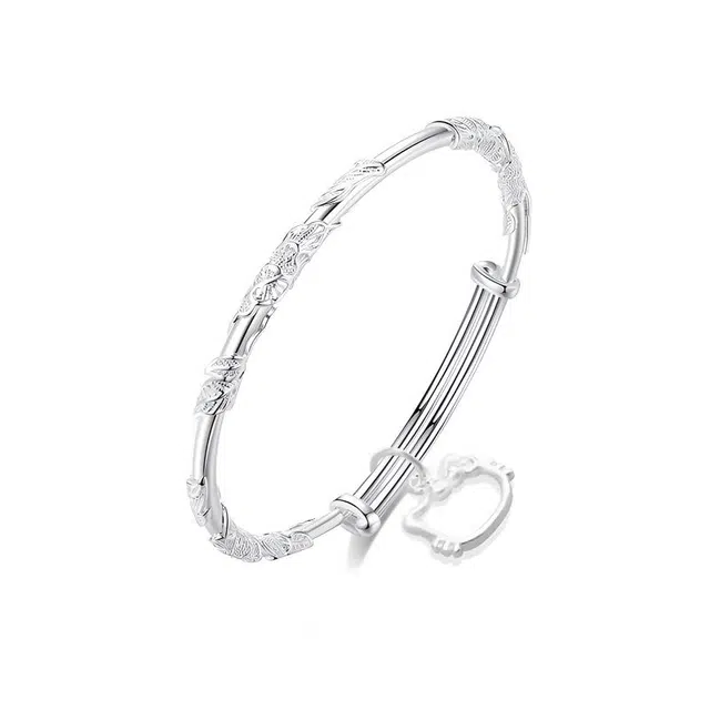 岁月静好 繁花似锦 花枝玉叶 吉祥平安可爱招财猫好运新中式国潮花丝浮雕国风素圈推拉开口可调节简约大气百搭本命年礼盒 合金 手镯 女款