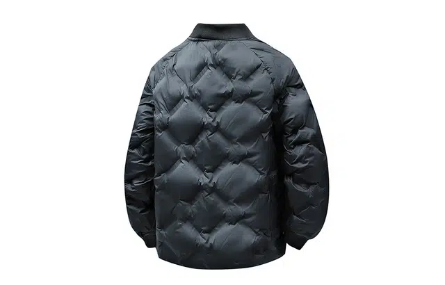 木林森 日常出行简约纯色潮流复古挺括舒适保暖防冻抗寒聚热锁温不规则压条设计防风棒球领棉服外套 男女同款