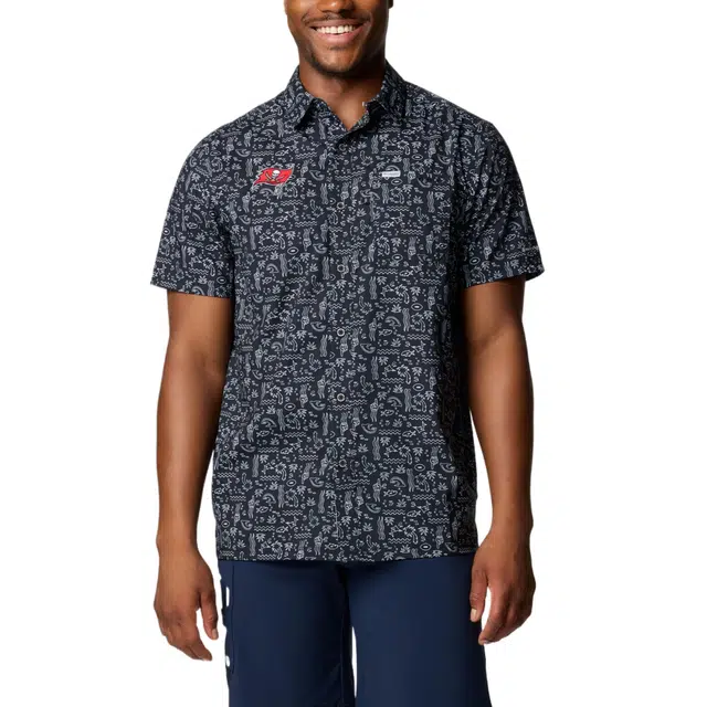 Columbia Tampa Bay Buccaneers PFG Super Slack Tide Omni-Shade
