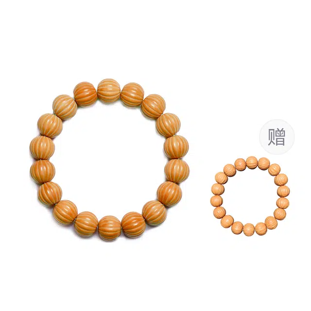 梨云暮雪 【原皮亮光】一级精雕灯笼西瓜款  归圆度极高  雕刻精美  盘玩手感佳  潮流设计款 猴头核桃 手串 男女同款情侣款