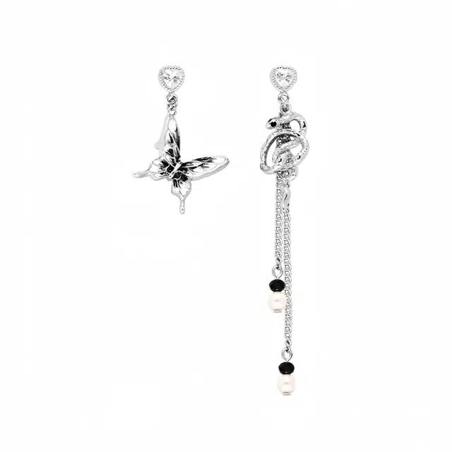 阿葱饰品 灵蛇滴油蝴蝶不对称 小众优雅简约时尚长款耳饰 暗黑个性独特精致百搭流苏耳坠 合金 耳环 女款