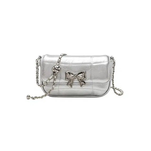 老人头 小众设计精致简约高级感百搭蝴蝶结 聚氨酯合成革 腋下单肩斜挎包 常规 女款 银色