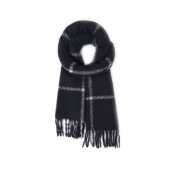 雅鹿优选 经典百搭黑灰格子高级感心动礼盒装 聚酯纤维 绒线围巾 男女同款情侣款