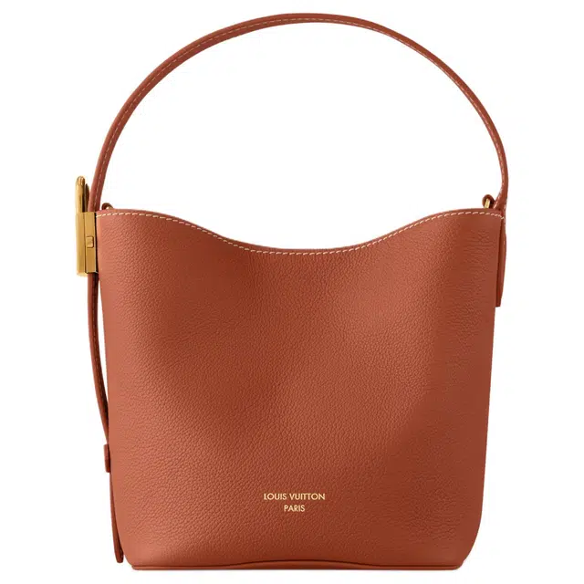 LOUIS VUITTON Low KeyAll In BB