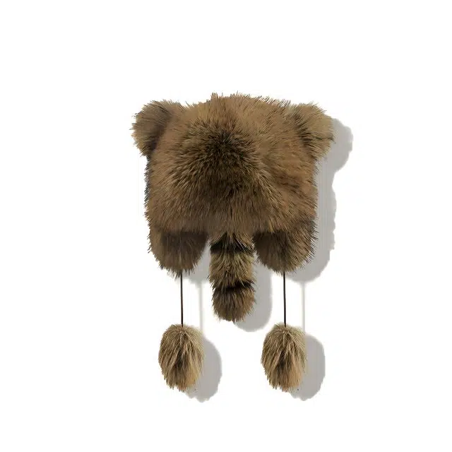 【秋冬必备~小浣熊】 攸委 可爱呆萌小熊霸王帽护耳帽女冬季加厚保暖仿貂毛绒 涤纶 时尚百搭创意雷锋帽仿皮草绒线帽子 男女同款情侣款