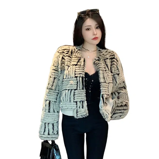 思蓓儿 时尚舒适休闲皮草 女款