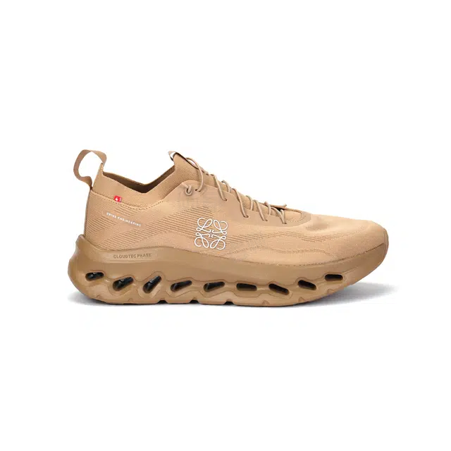 LOEWE CLOUDTILT