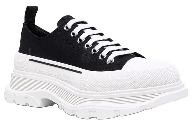 Alexander McQueen Tread Slick