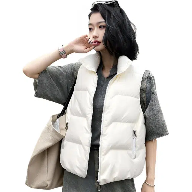 鸭鸭  冬季轻薄立领百搭休闲坎肩外穿  羽绒马甲  女款