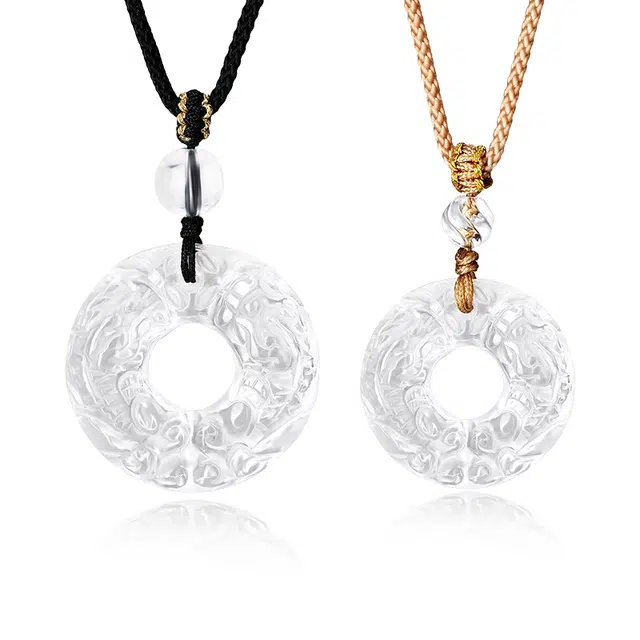 周大生 净化负能量 貔貅平安扣一对 清透白净平安 财运滚滚吞金兽 轻奢百搭高级感 好运天然 白水晶 项链 男女同款情侣款