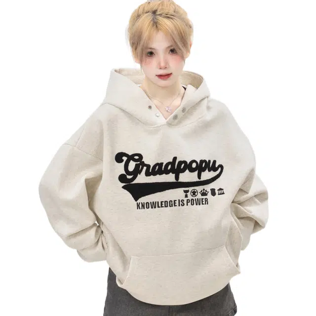 小卷要加油 慵懒风美式高街刺绣字母/数字/文字常规长袖通勤套头卫衣 女款