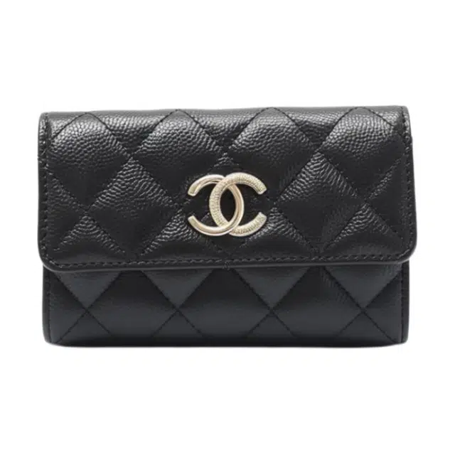 CHANEL Quilted Calfskin Card Holder Black
