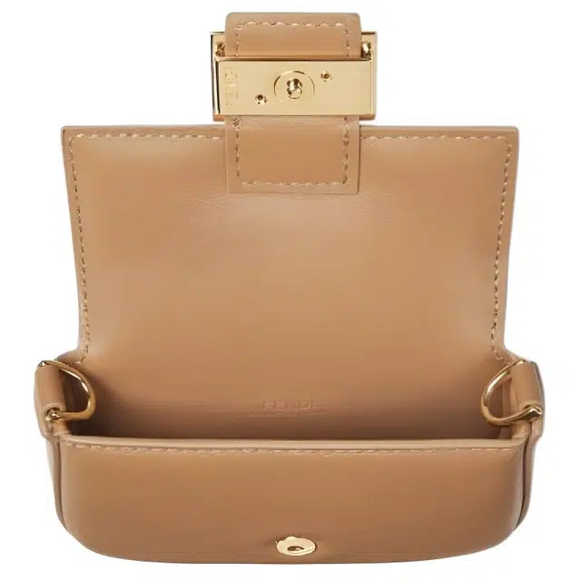 FENDI Baguette FF