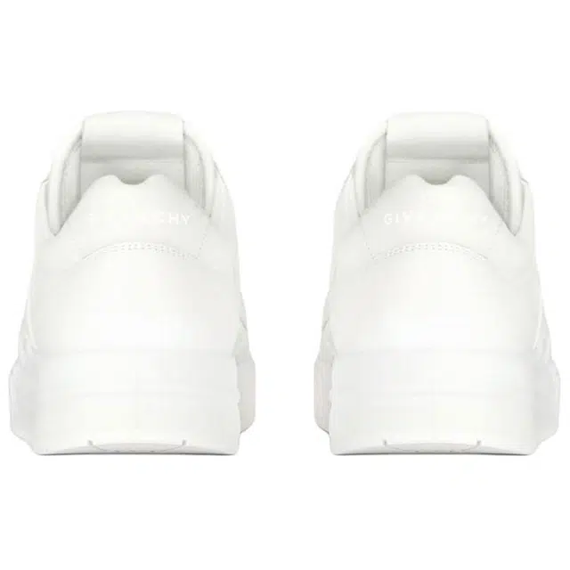 GIVENCHY G4