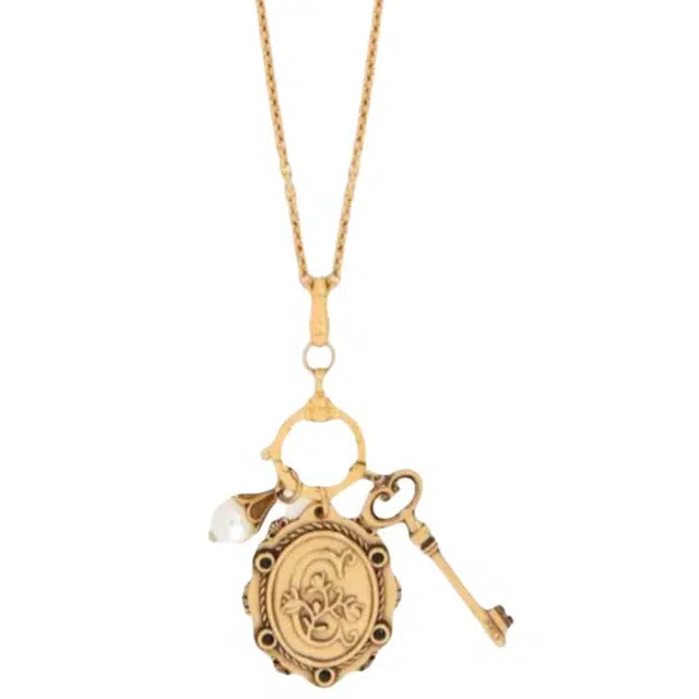 Chloe logo -