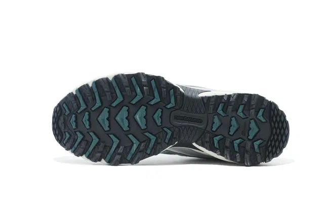 New Balance 610T urbancore Y2K D