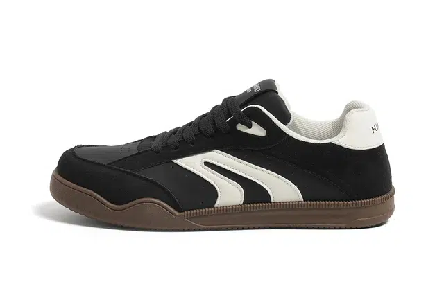 HUANQIU Classic Low Top Sneakers Black