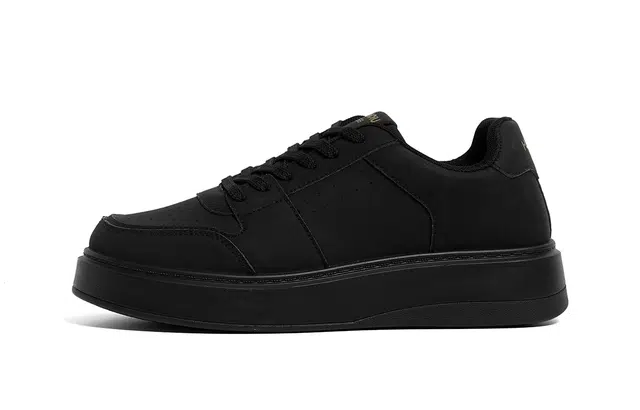 HUANQIU Thick Sole Sneakers Black