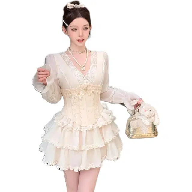 Kiki Clothing Boutique V