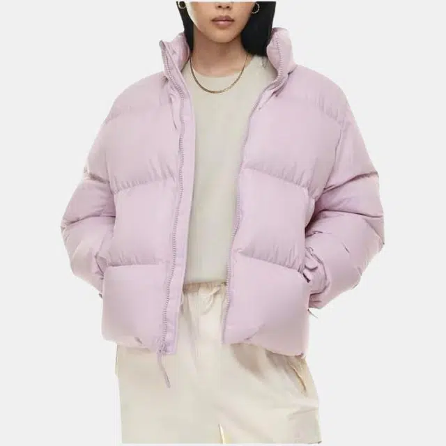 ARITZIA Tna Mega Puff Classic 4
