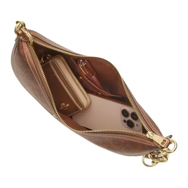 COACH Aria 26