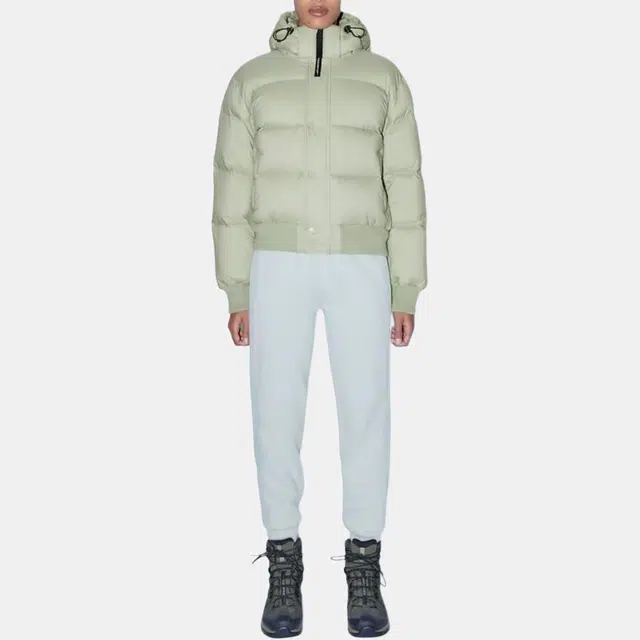 ARITZIA Super Puff Bomber