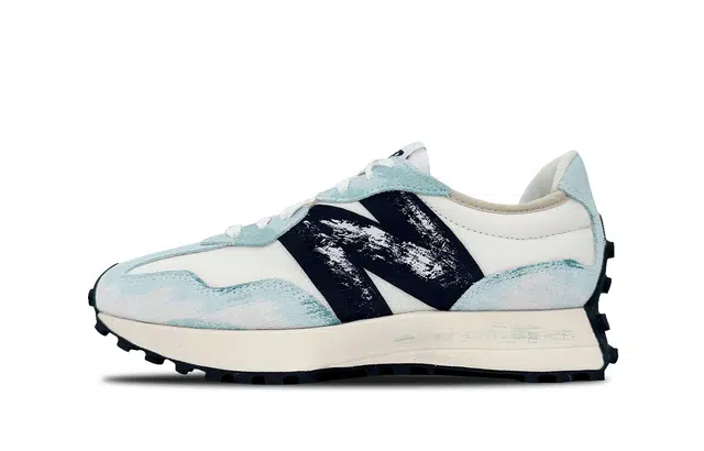 New Balance NB 327 Light Blue Star Trail