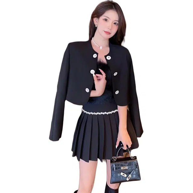 纤丝鸟 名媛时髦气质短款双排扣小香风显瘦休闲截短外套 女款