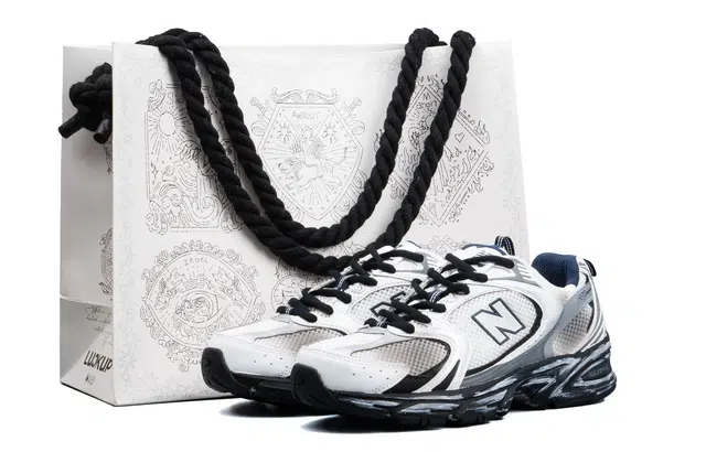 New Balance 530