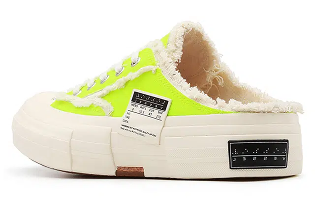 xVESSEL G.O.P. Slip On