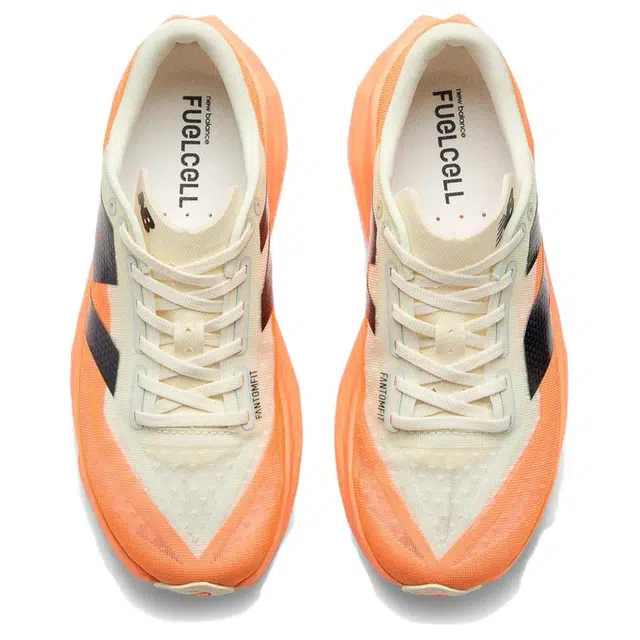 New Balance FuelCell Rebel v4