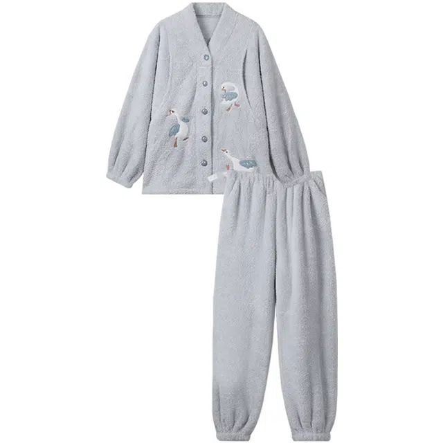 俞兆林 可爱卡通高级感柔软保暖半边绒长袖孕期月子服便捷哺乳口家居服睡衣套装 秋冬季 女款