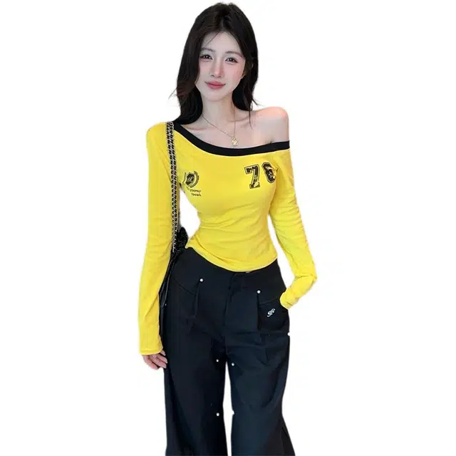 Kiki Clothing Boutique 2025 T