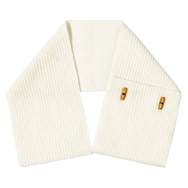 Yimi Huasha Vintage Toggle Wool Neck Warmer