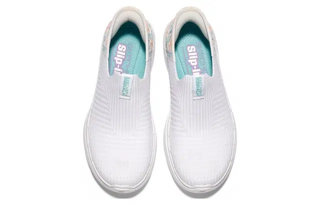 Skechers Go Walk 6 Slip-Ins