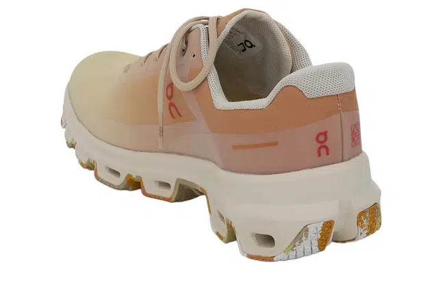 On x LOEWE Cloudventure
