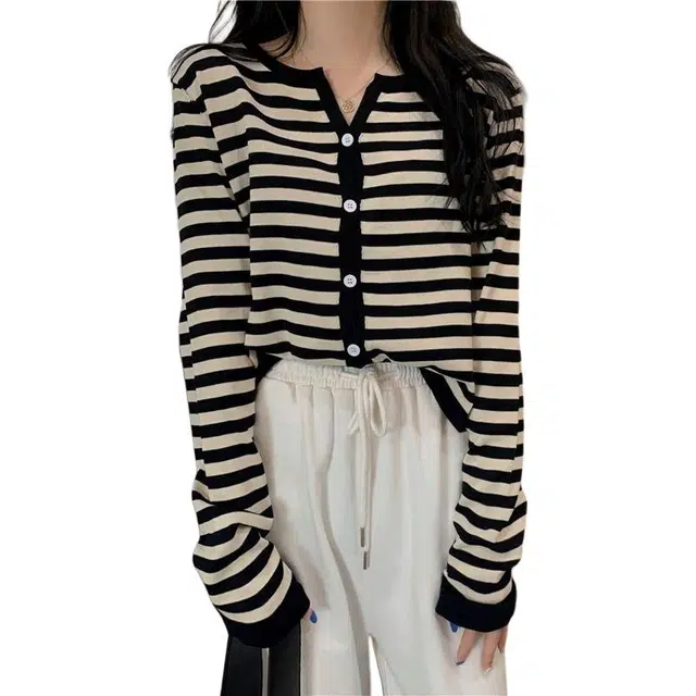 纤丝鸟 条纹衫设计舒适柔软百搭气质复古慵懒风上衣女针织衫 女款
