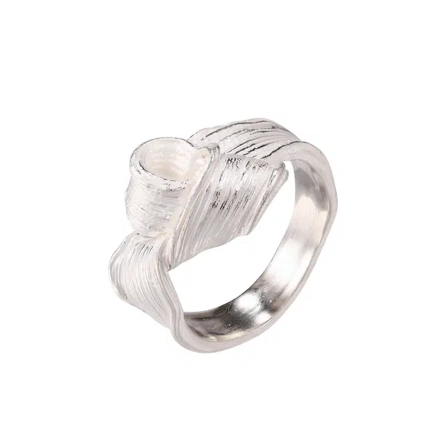 Empress 47 Stitch Series Ring