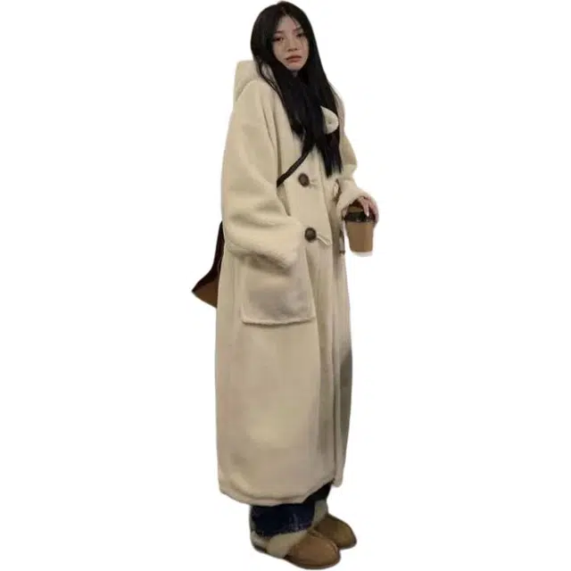 纤丝鸟 简约宽松长款羊角扣外套纯欲风保暖连帽大衣 女款
