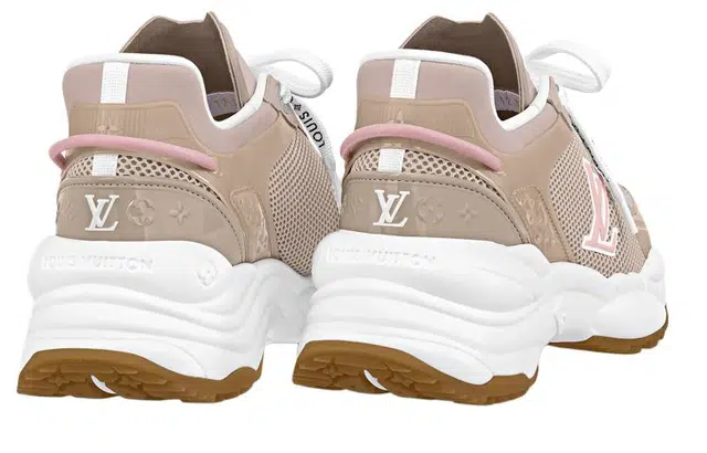 LOUIS VUITTON Run 55